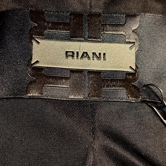 RIANI GERMANY crop JACKET BLAZER Size 6 soft WOOL BLACK & GRAY STUNNING GEM - Picture 7 of 12